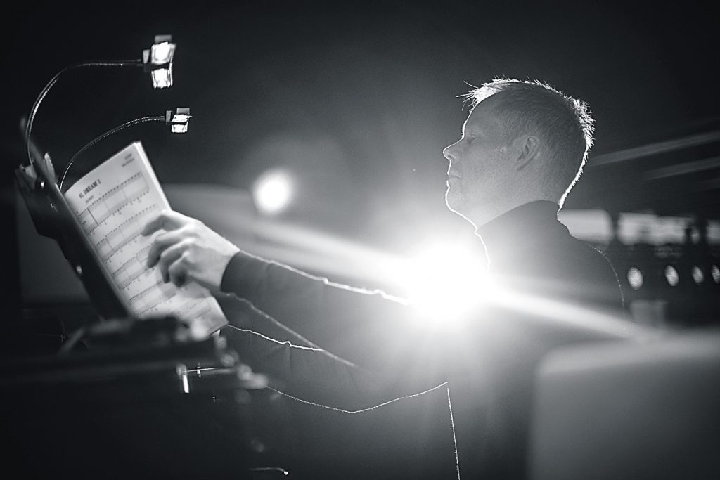 Οι 10 πιο αγαπημένες συνθέσεις του Max Richter και τι λένε για εμάς