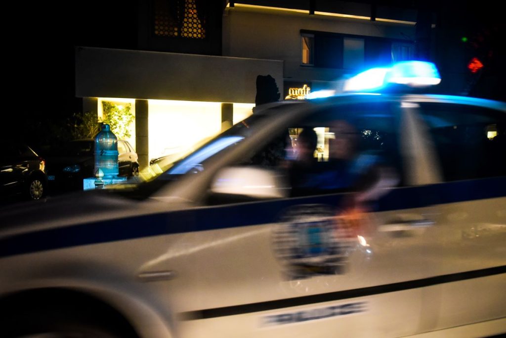 Αρπαγή 20χρονου στα Γλυκά Νερά: Δύο νεαροί χτύπησαν και λήστεψαν 20χρονο