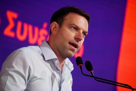 Κασσελάκης για Προανακριτική: Ψηφίζεις ΠαΣοΚ; Παίρνεις ΝΔ