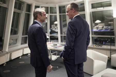 Μερτς: Το «ποδαρικό» Μητσοτάκη στην καγκελαρία και ο παράγοντας των τουρκικών Eurofighter